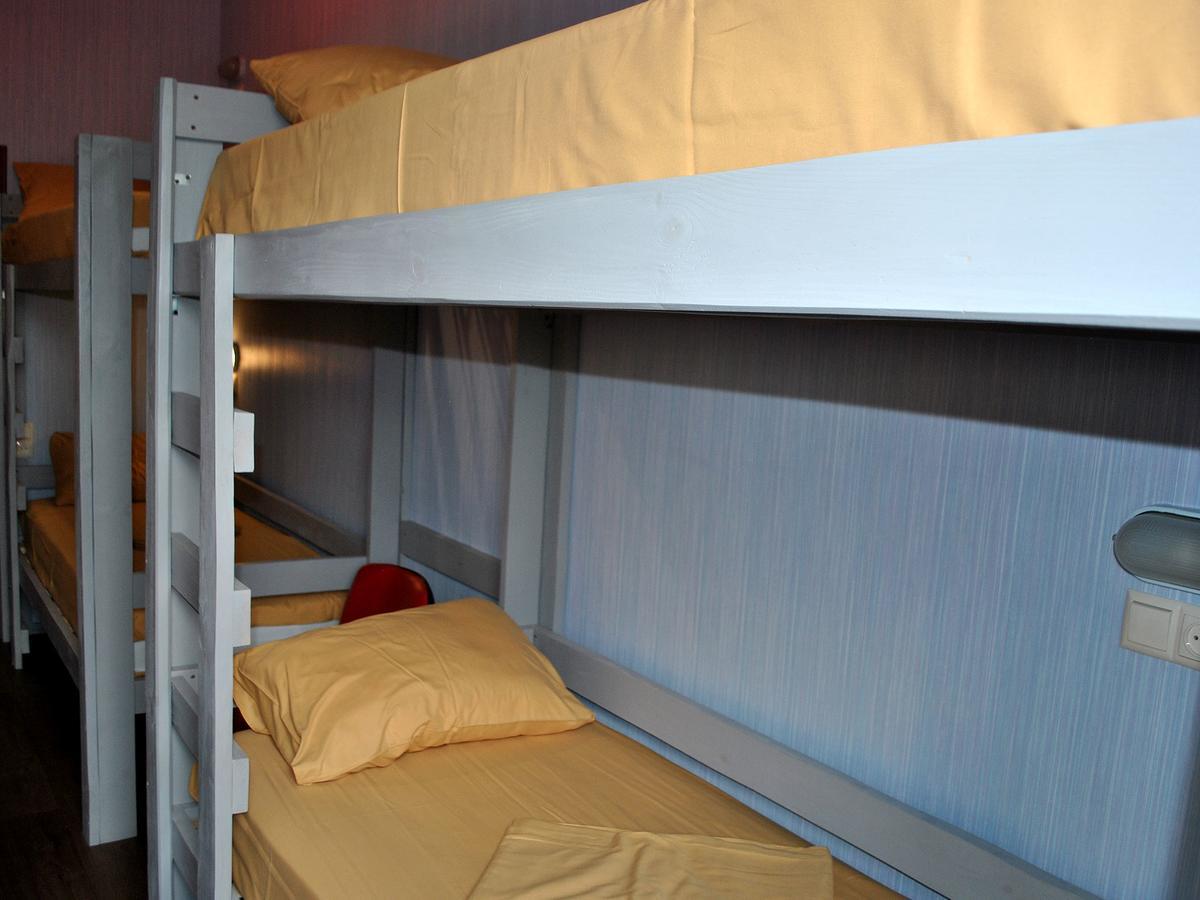 Hostel Darnitsa1 เคียฟ ภายนอก รูปภาพ