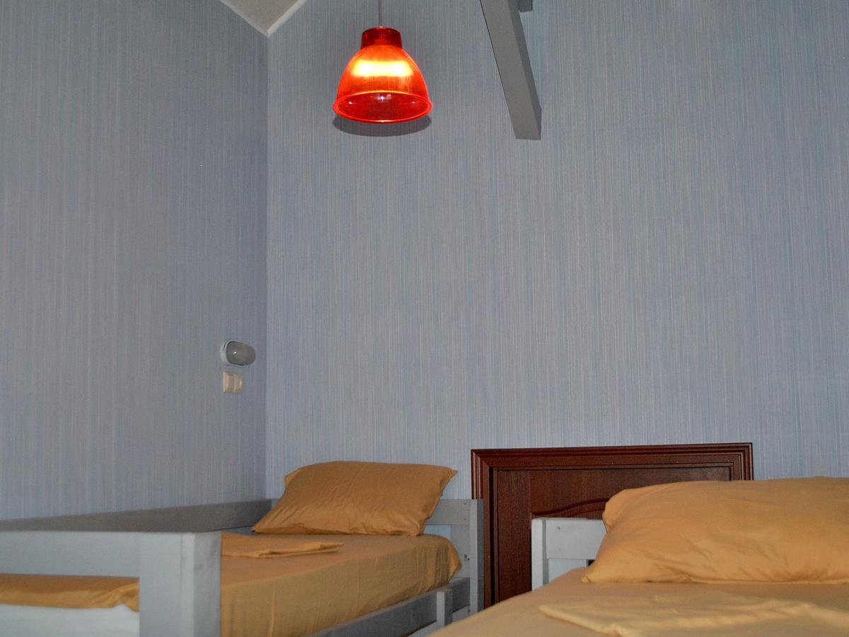 Hostel Darnitsa1 เคียฟ ภายนอก รูปภาพ